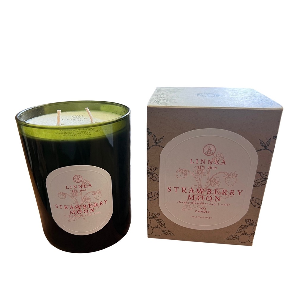 Linnea Strawberry Moon Soy Candle New in Box 11 oz - Picture 5 of 5
